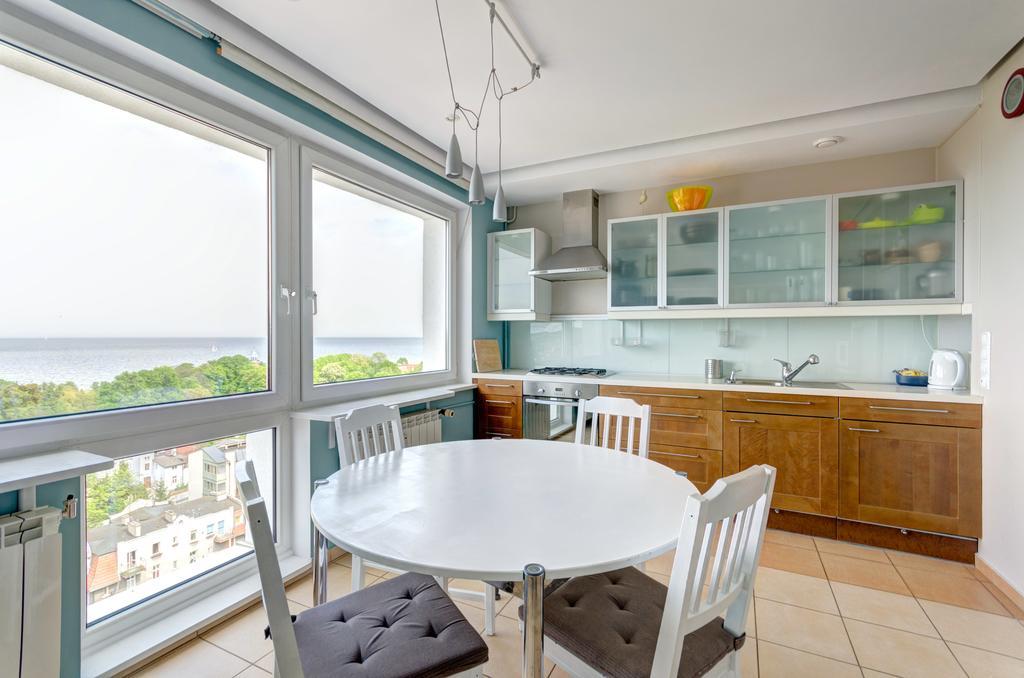 Dom & House - Level Eleven With Sea View Apartament